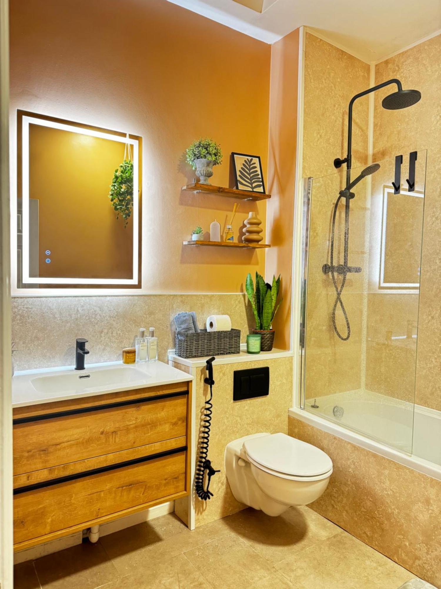 Finnstown Hall- Private Room In Shared Apartment With The Host Δουβλίνο Εξωτερικό φωτογραφία